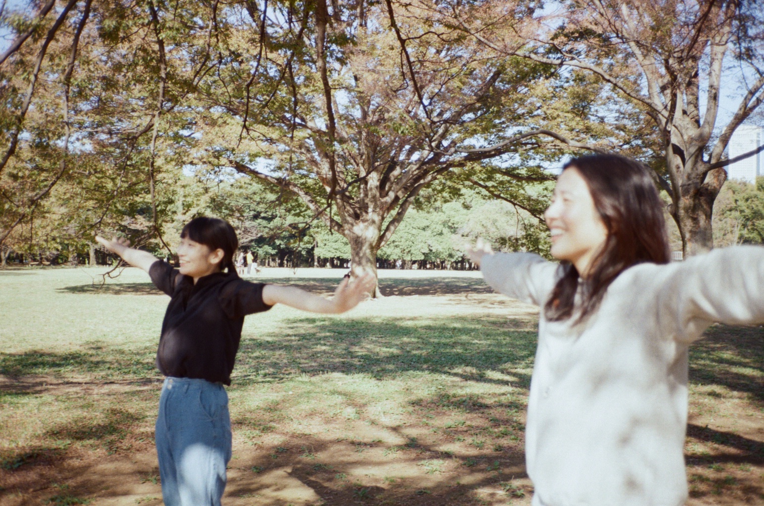 ラジオ体操で身体をほぐす朝　haru.&times;寺尾紗穂　【前編】