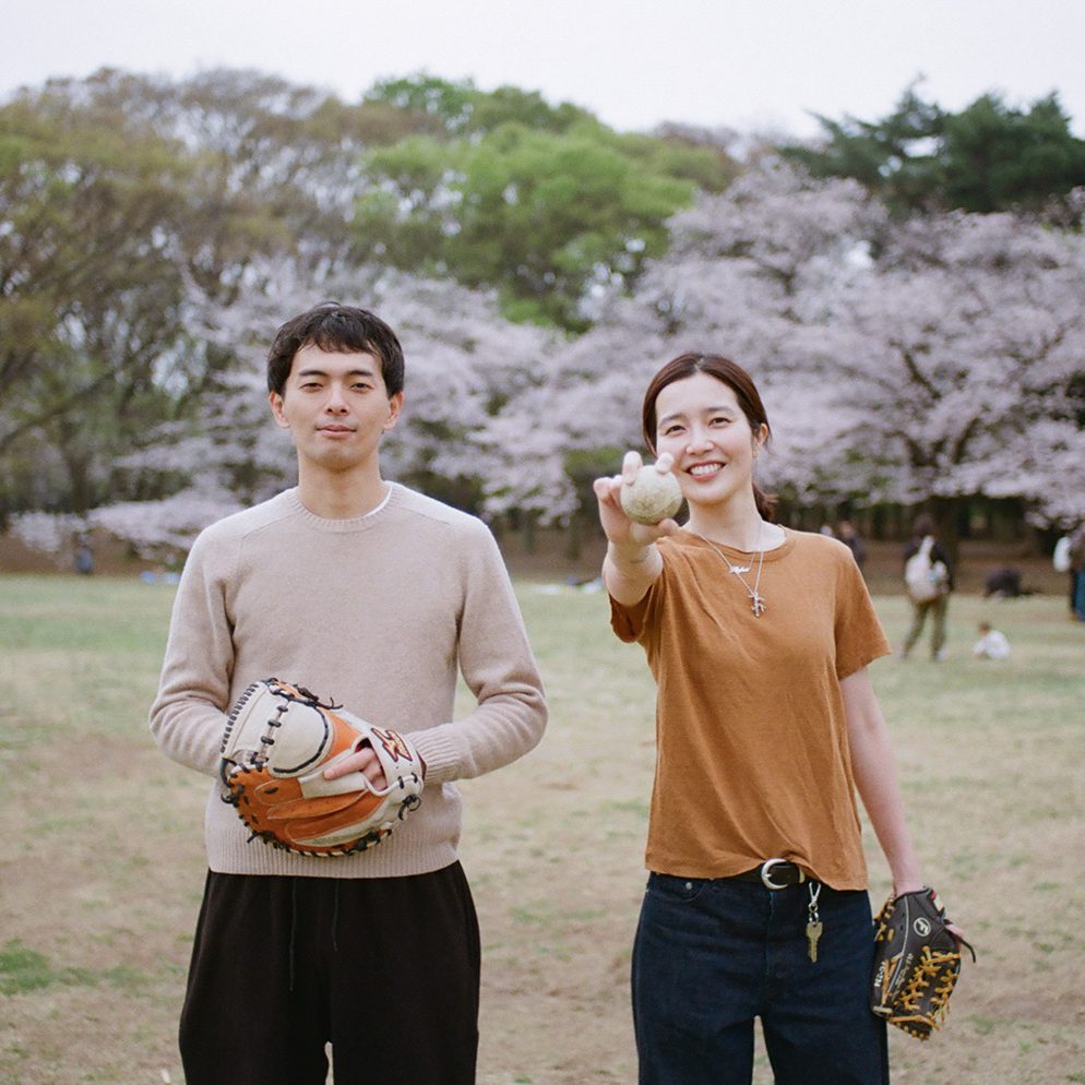 公園でキャッチボールをする朝　haru.×玉置周啓【後編】